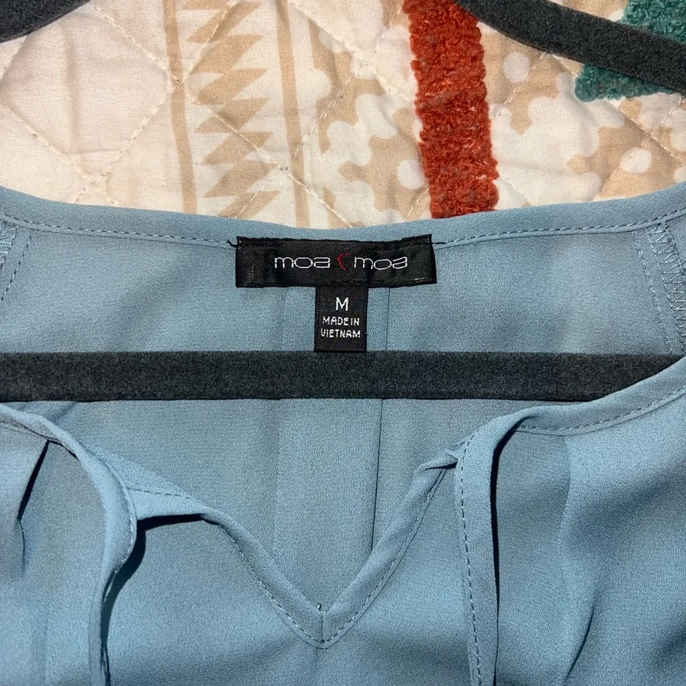 Blouse - Picture 2 of 2